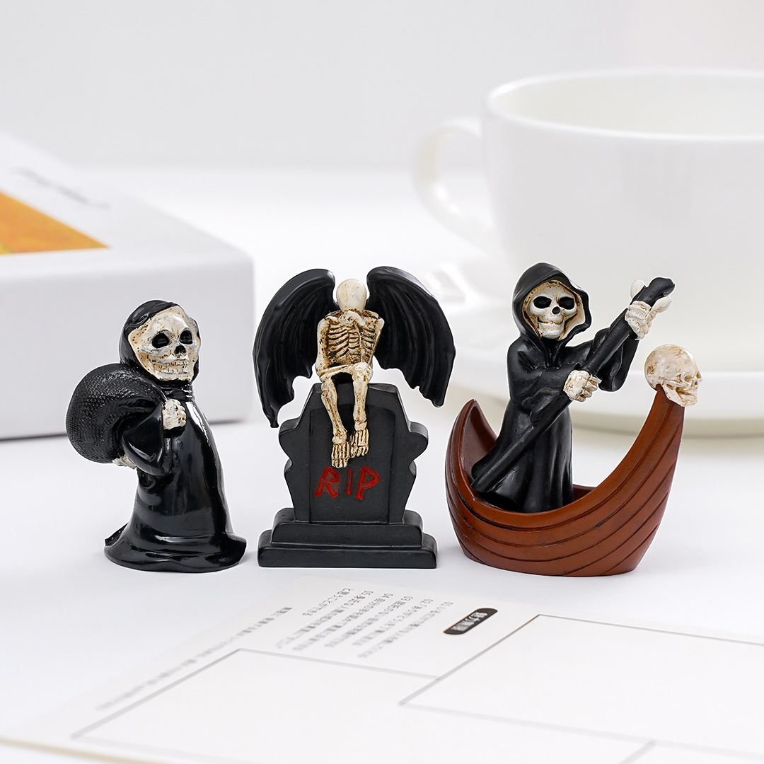 Crafting Resin - Halloween Spooky Home Decoration Ornament Miniature